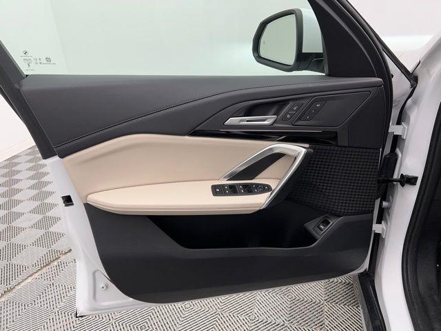 2025 BMW X1 xDrive28i AWD