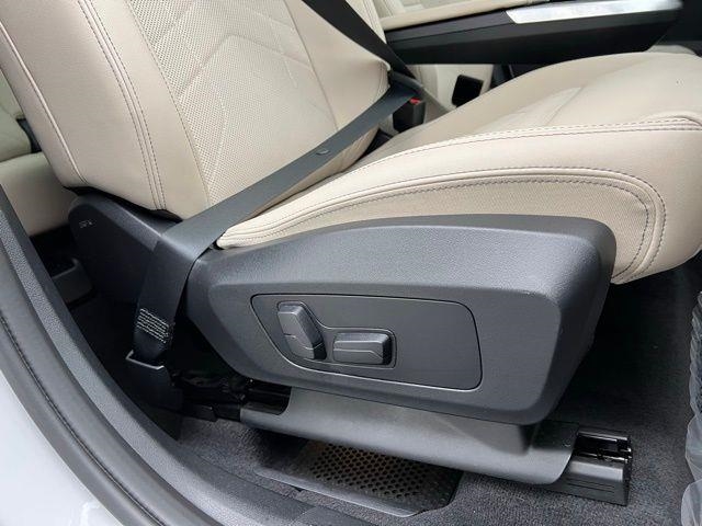 2025 BMW X1 xDrive28i AWD