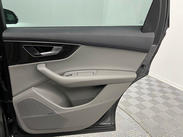 2022 Audi Q7 Premium Plus AWD