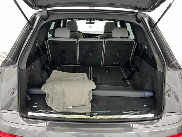 2022 Audi Q7 Premium Plus AWD