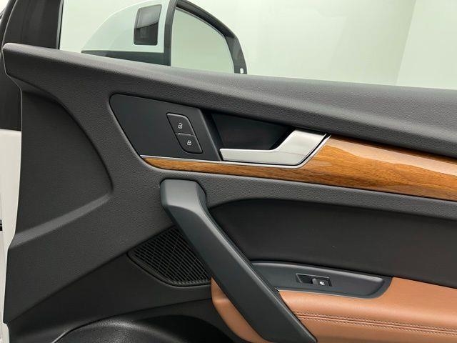 2023 Audi Q5 S line Premium Plus AWD