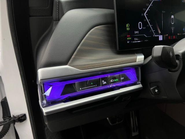 2025 BMW 7 Series 740i xDrive AWD