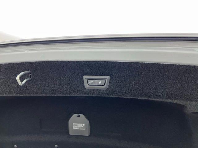 2025 BMW 7 Series 740i xDrive AWD