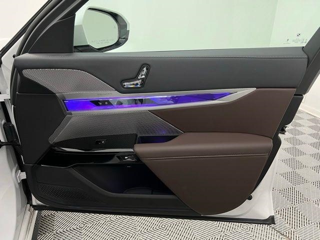 2025 BMW 7 Series 740i xDrive AWD