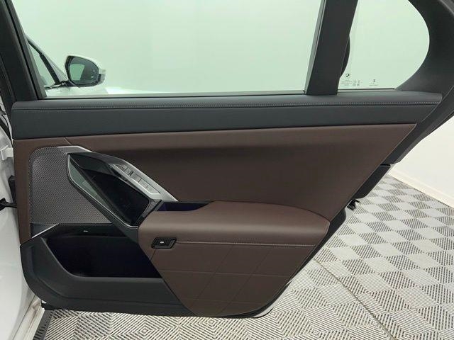 2025 BMW 7 Series 740i xDrive AWD