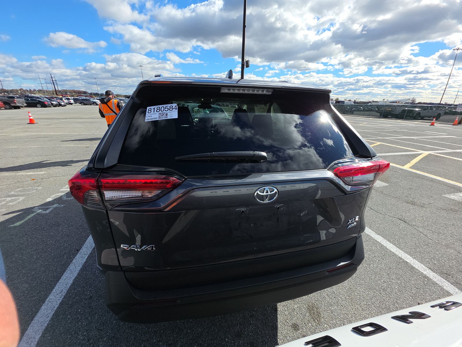 2025 Toyota RAV4 XLE AWD