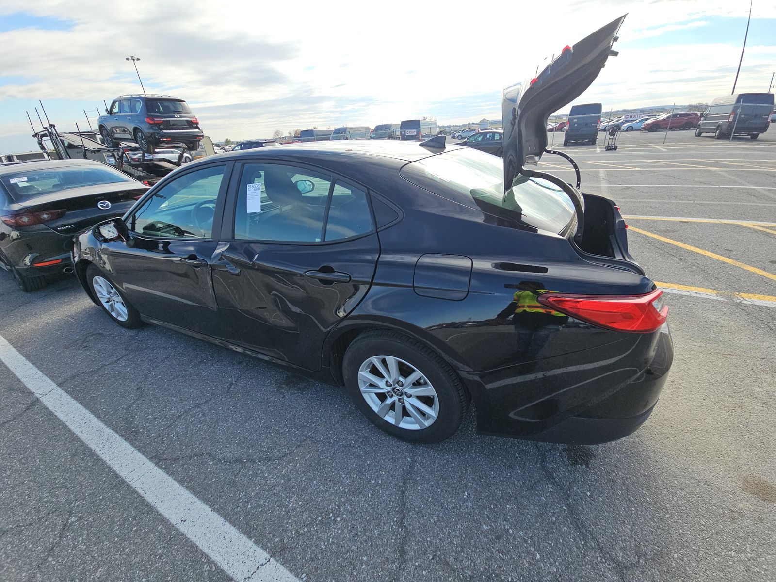 2025 Toyota Camry LE FWD