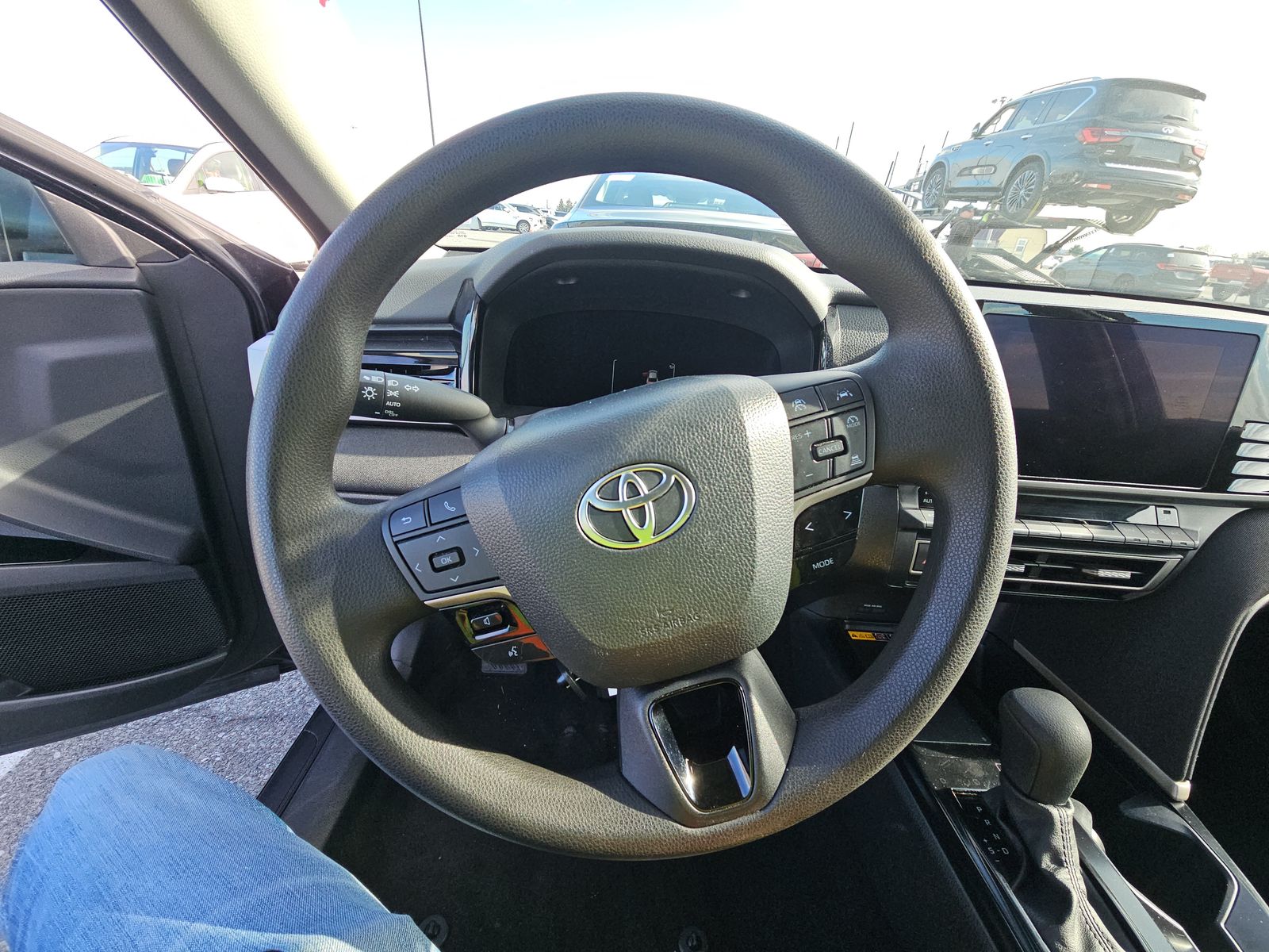 2025 Toyota Camry LE FWD