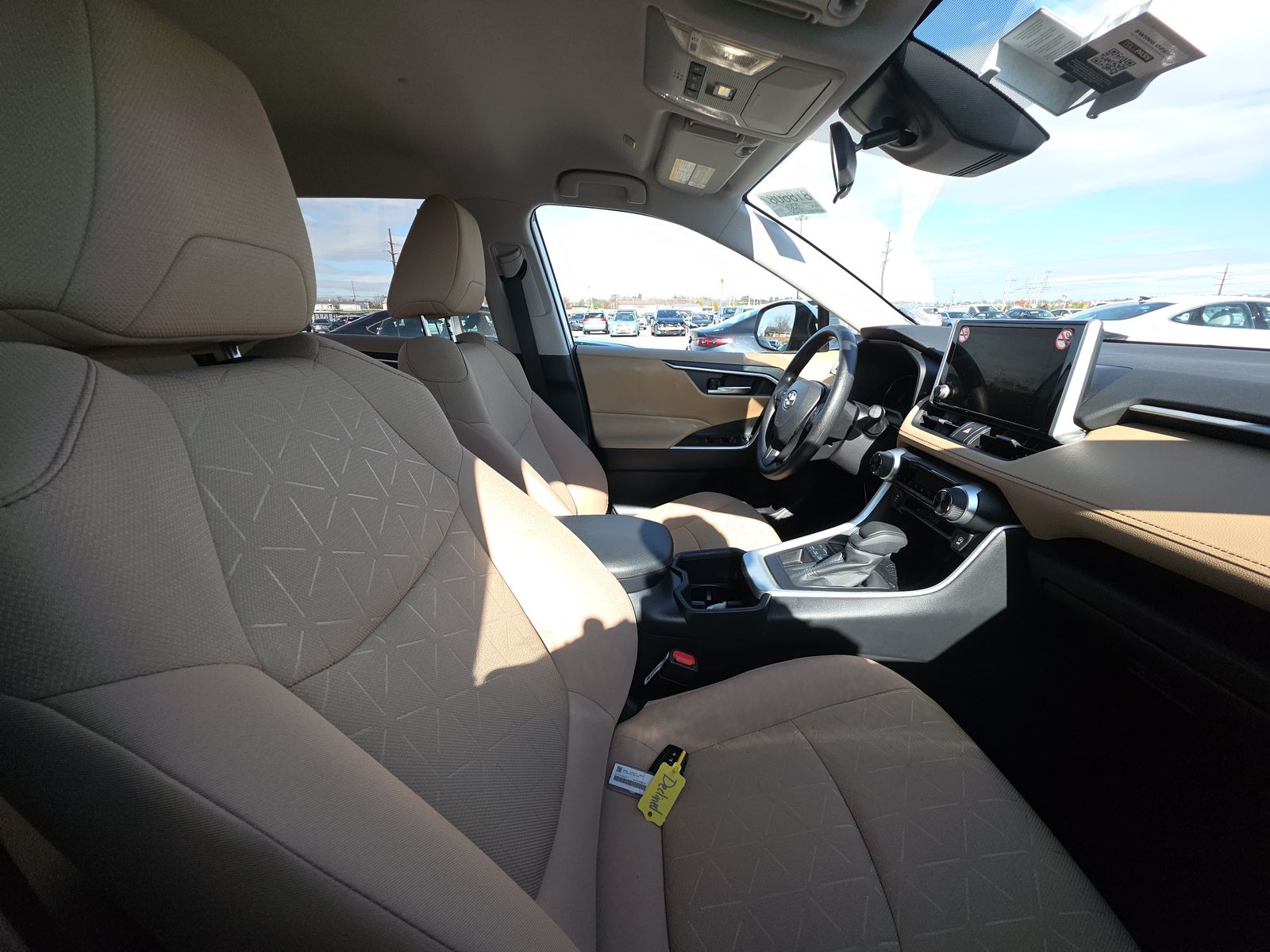 2025 Toyota RAV4 XLE AWD