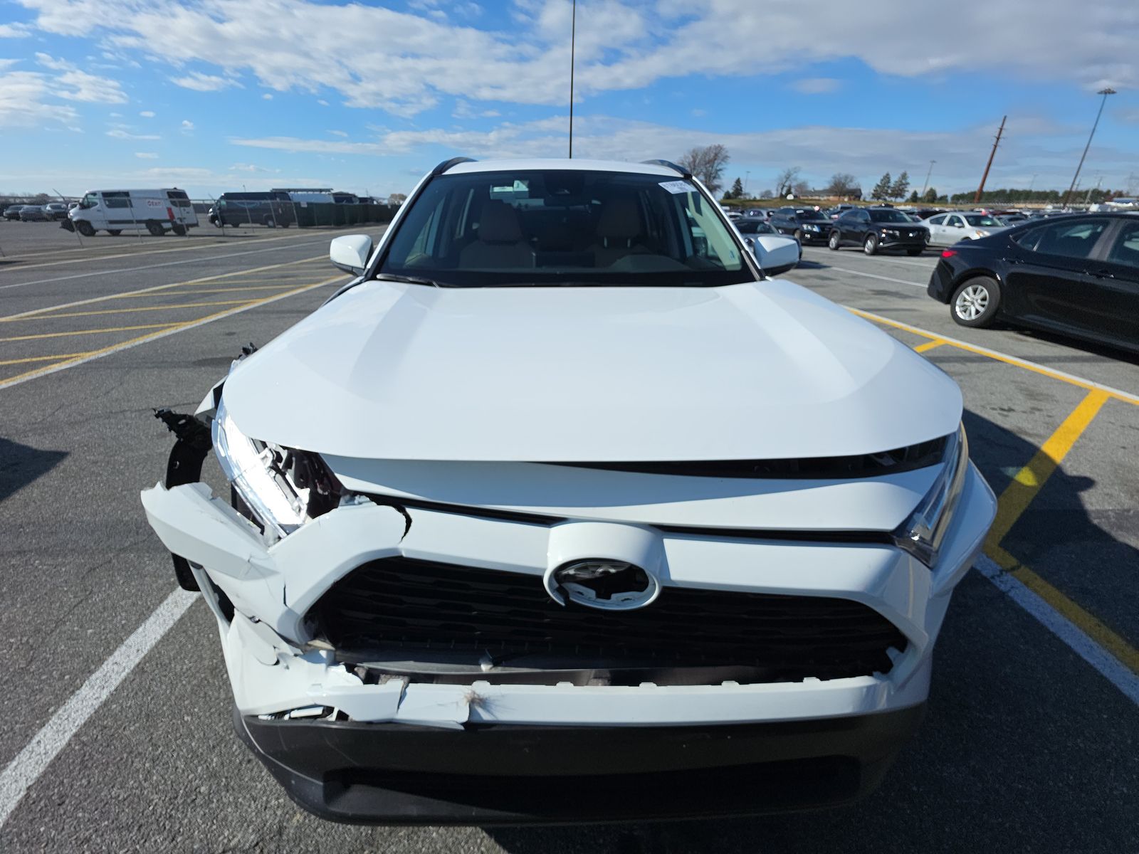 2025 Toyota RAV4 XLE AWD