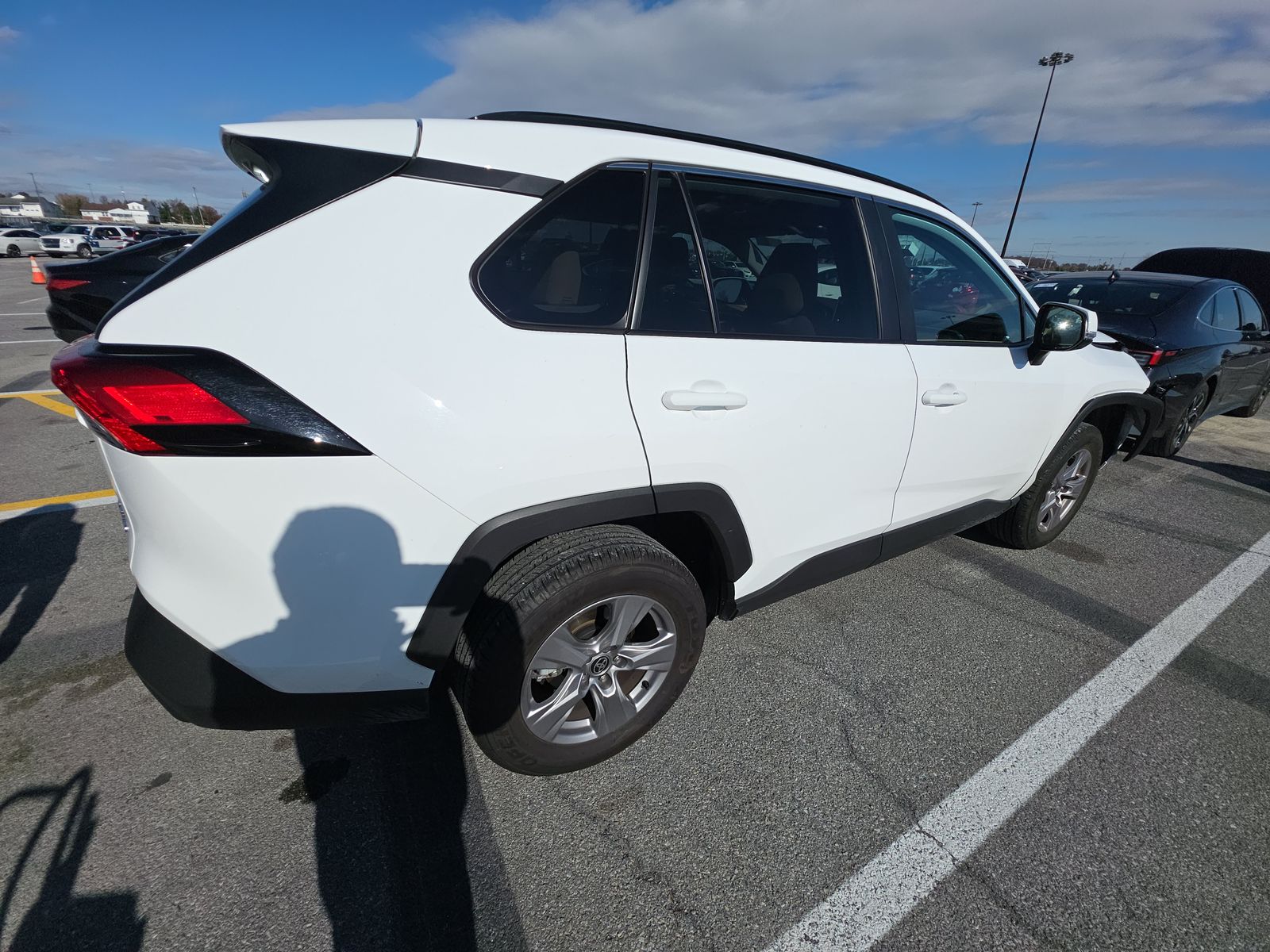 2025 Toyota RAV4 XLE AWD
