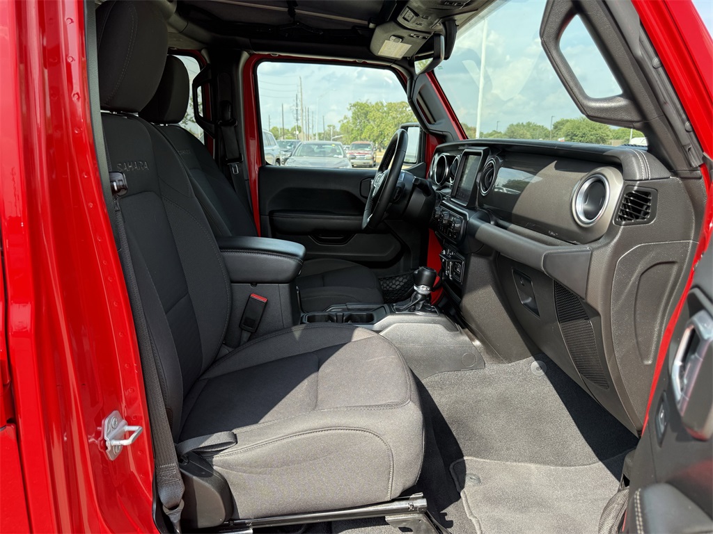 2023 Jeep Wrangler Sahara AWD