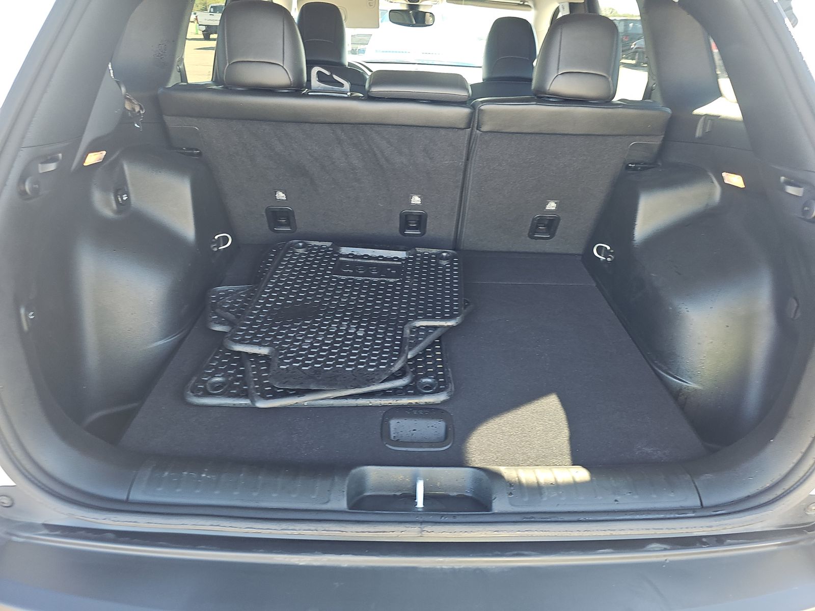 2022 Jeep Cherokee Trailhawk AWD