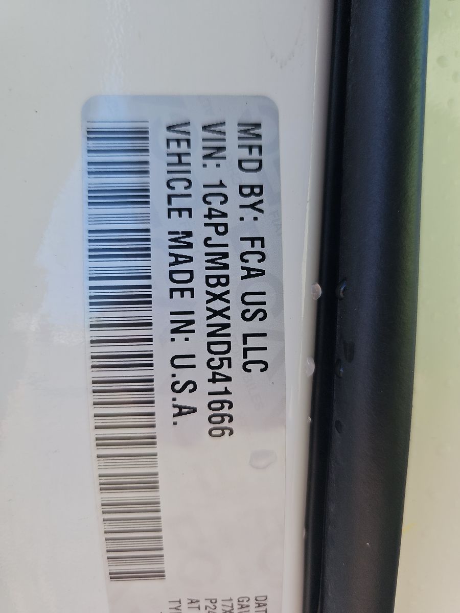 2022 Jeep Cherokee Trailhawk AWD