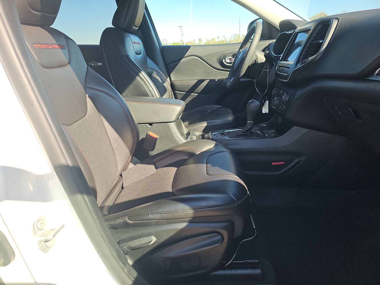 2022 Jeep Cherokee Trailhawk AWD