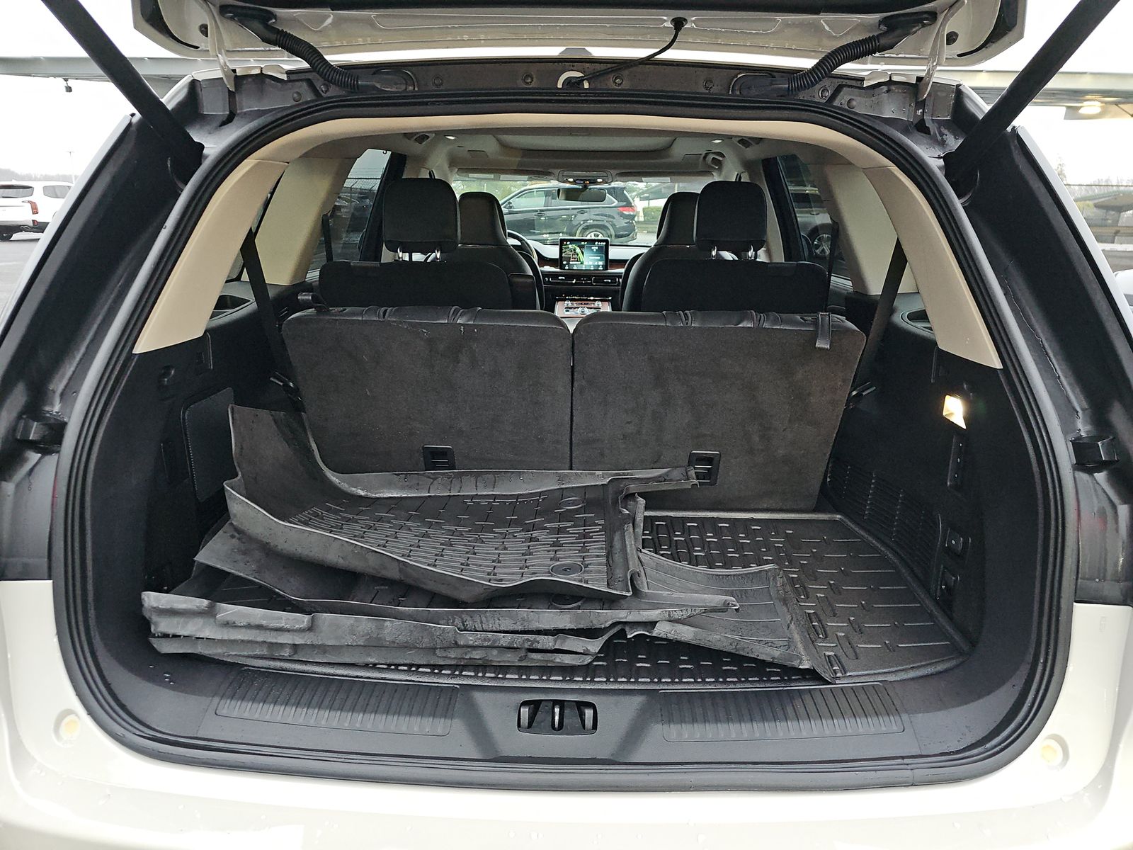 2022 Lincoln Aviator Plug-In Hybrid Grand Touring AWD