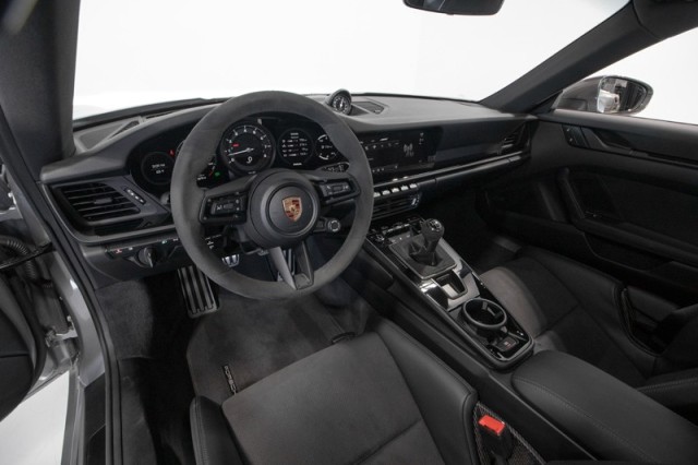 2024 Porsche 911 Carrera T RWD