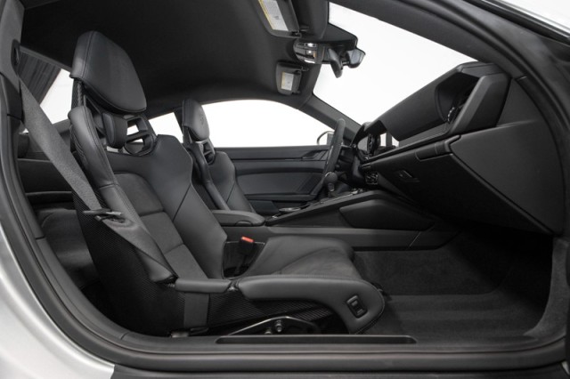 2024 Porsche 911 Carrera T RWD