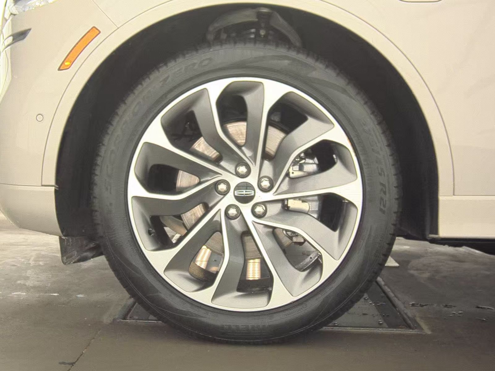 2022 Lincoln Aviator Plug-In Hybrid Grand Touring AWD