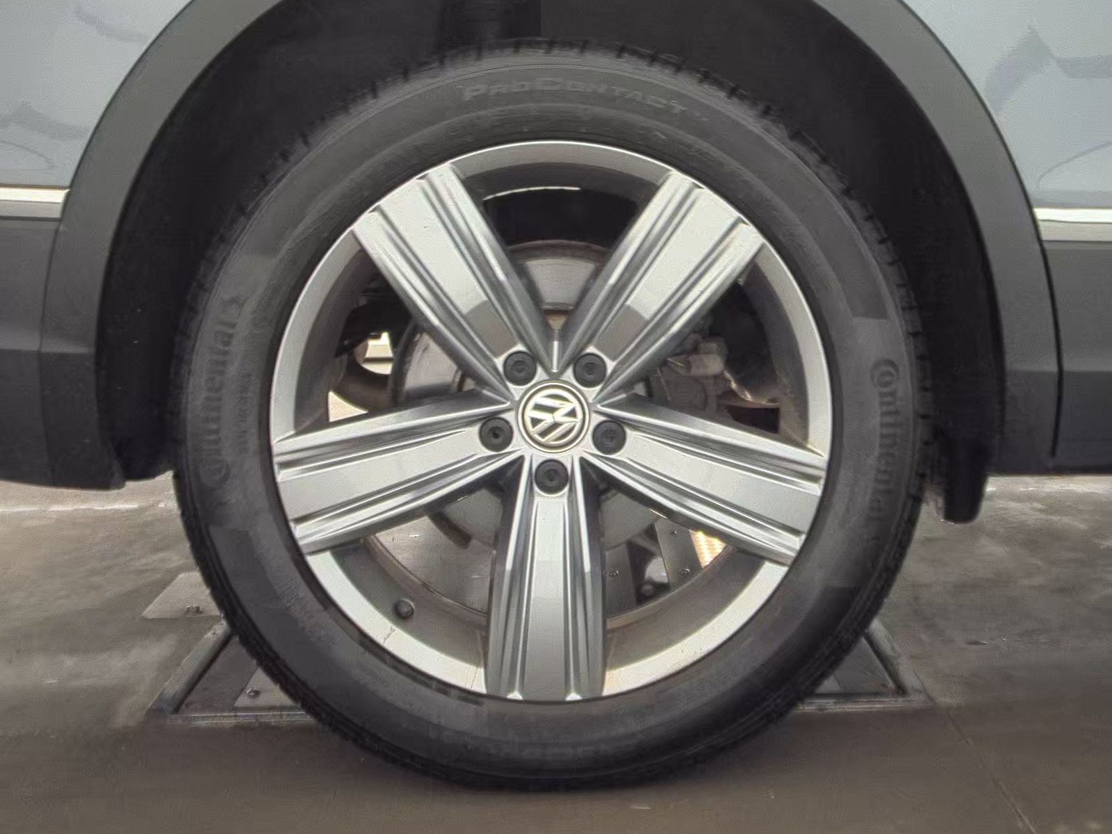 2019 Volkswagen Tiguan 2.0T SEL Premium R-Line AWD