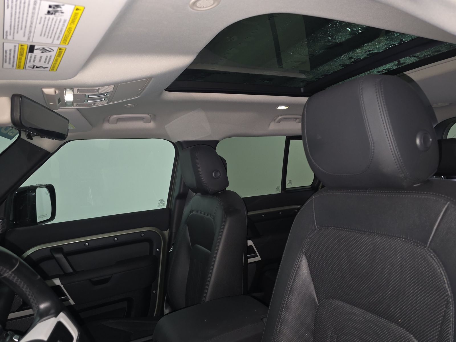 2022 Land Rover Defender 110 SE AWD