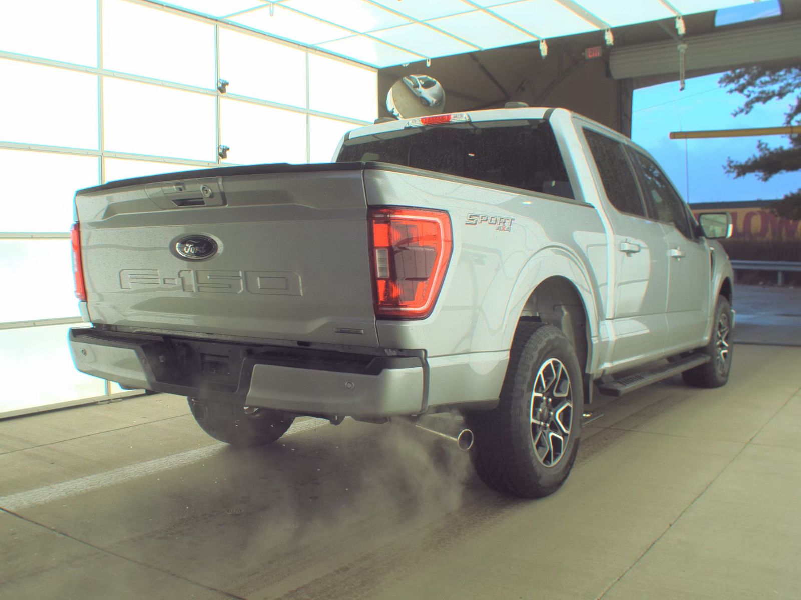 2022 Ford F-150 XLT AWD