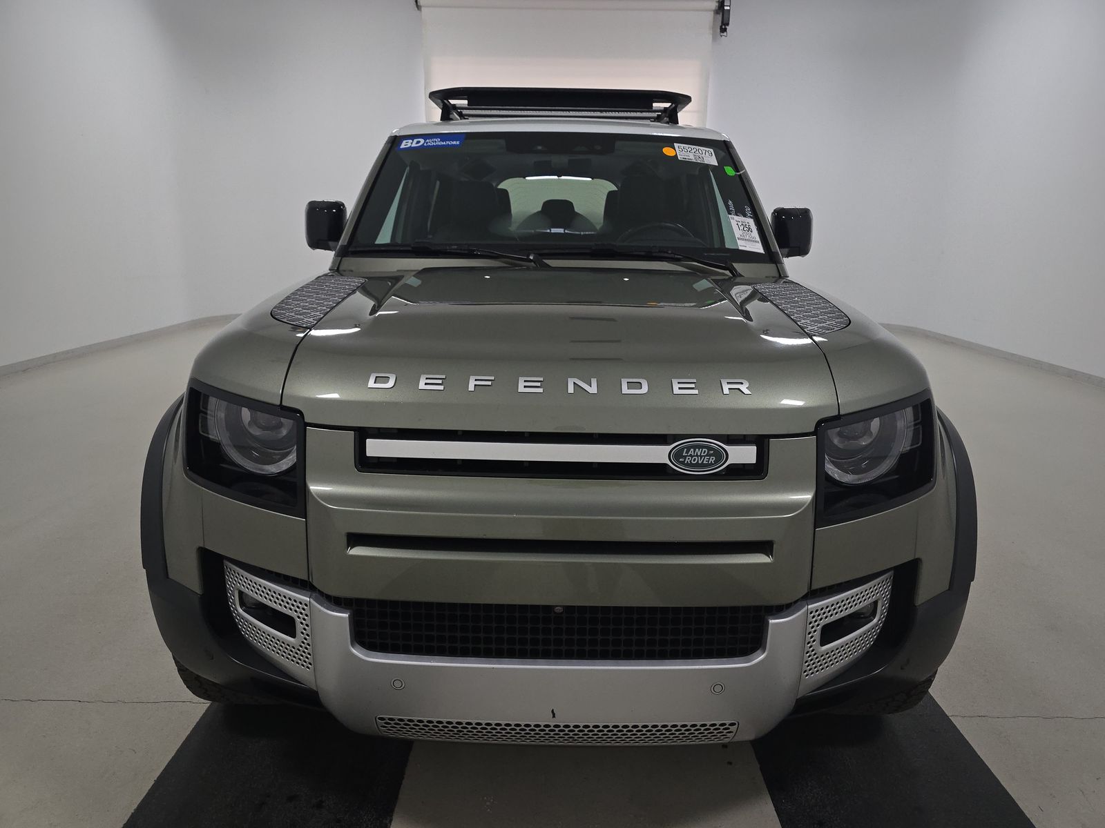 2022 Land Rover Defender 110 SE AWD