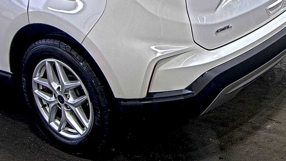 2022 Ford Edge SEL AWD