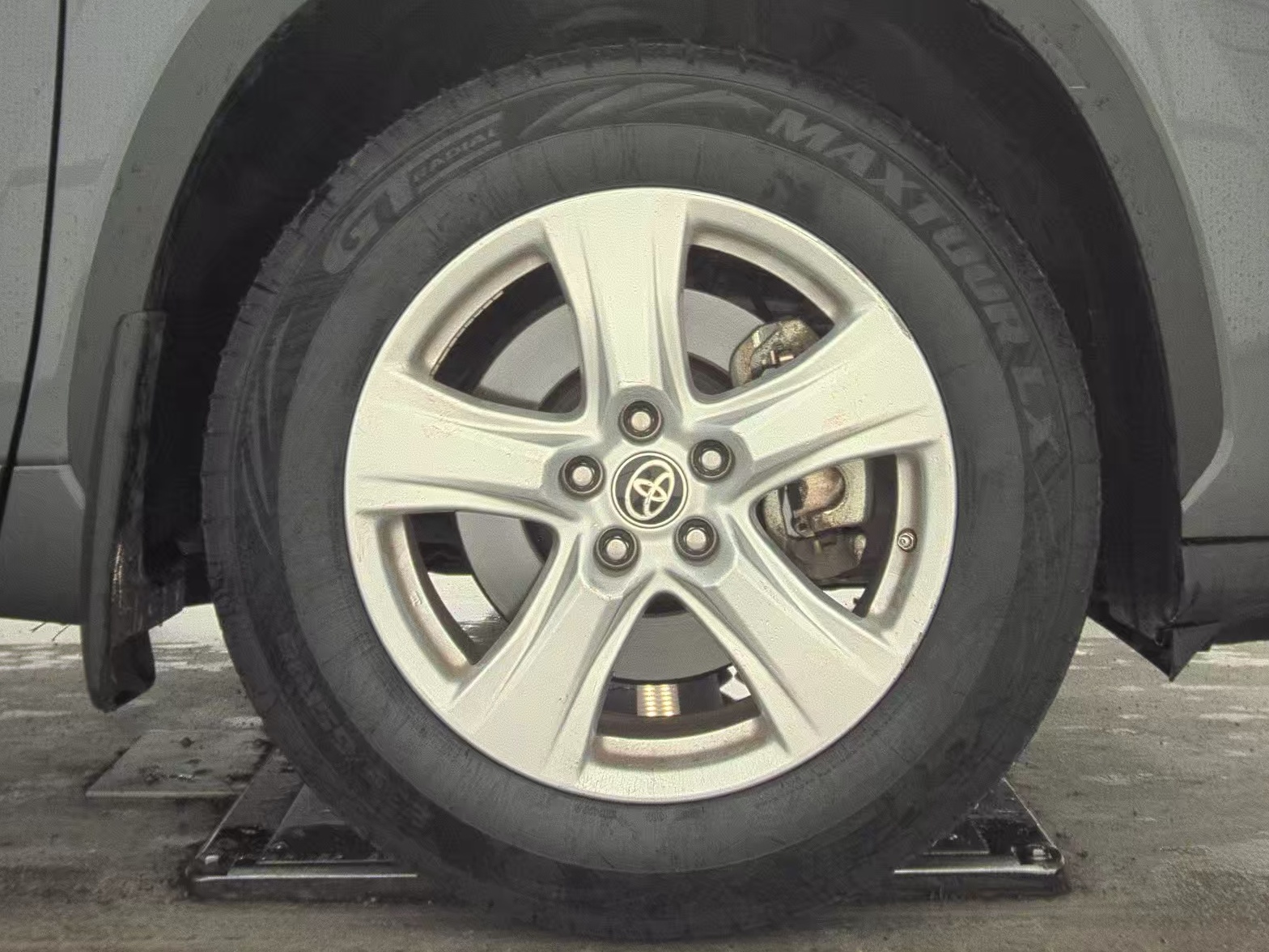 2023 Toyota Highlander LE AWD