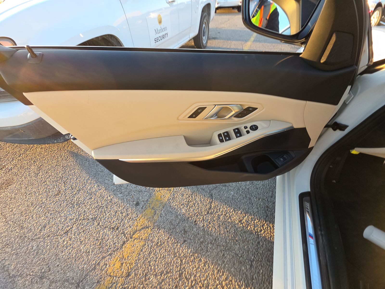 2025 BMW 3 Series 330i RWD