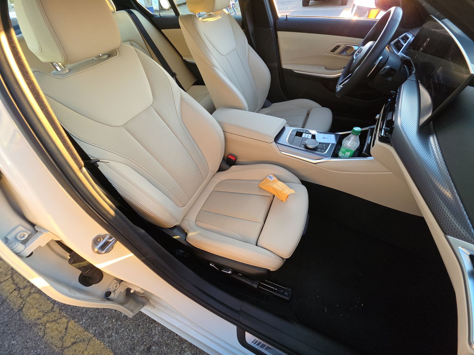 2025 BMW 3 Series 330i RWD