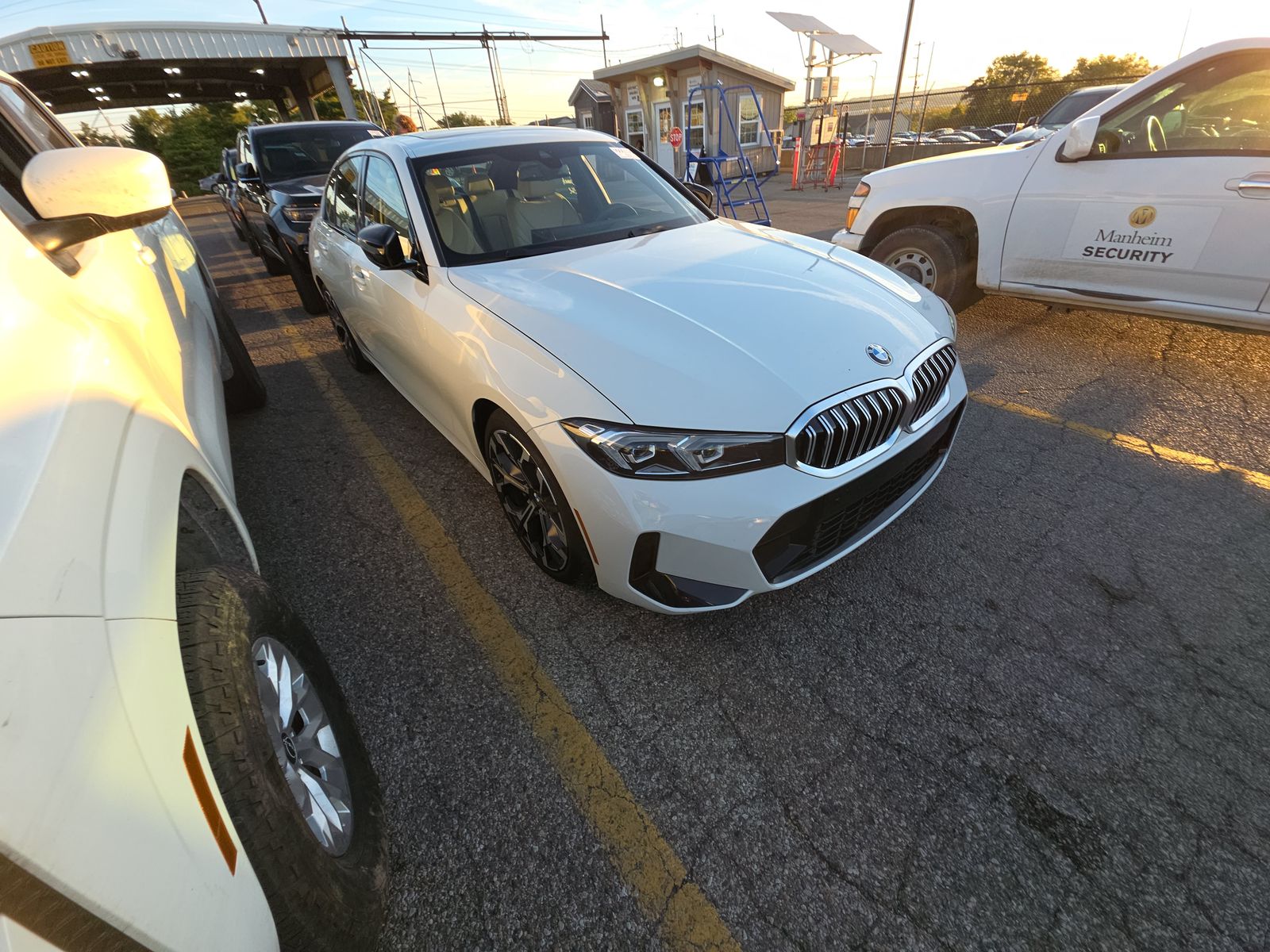 2025 BMW 3 Series 330i RWD