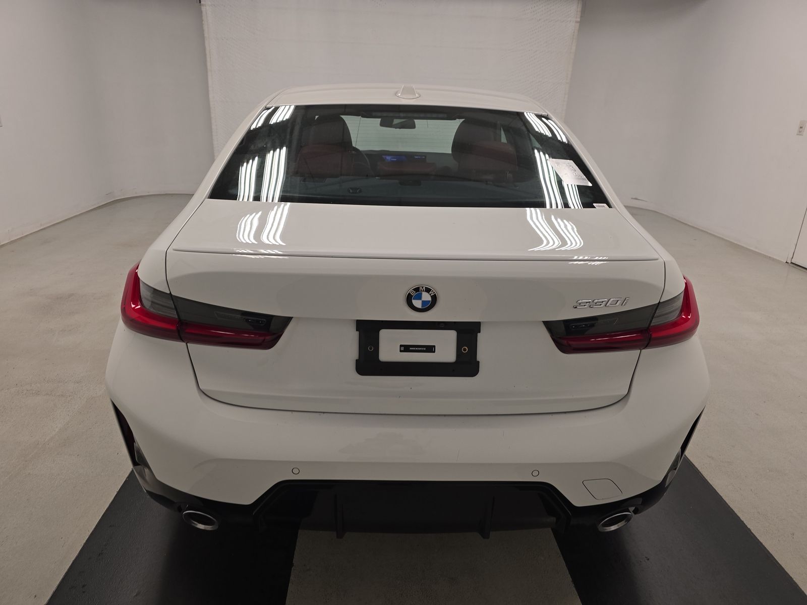 2025 BMW 3 Series 330i RWD