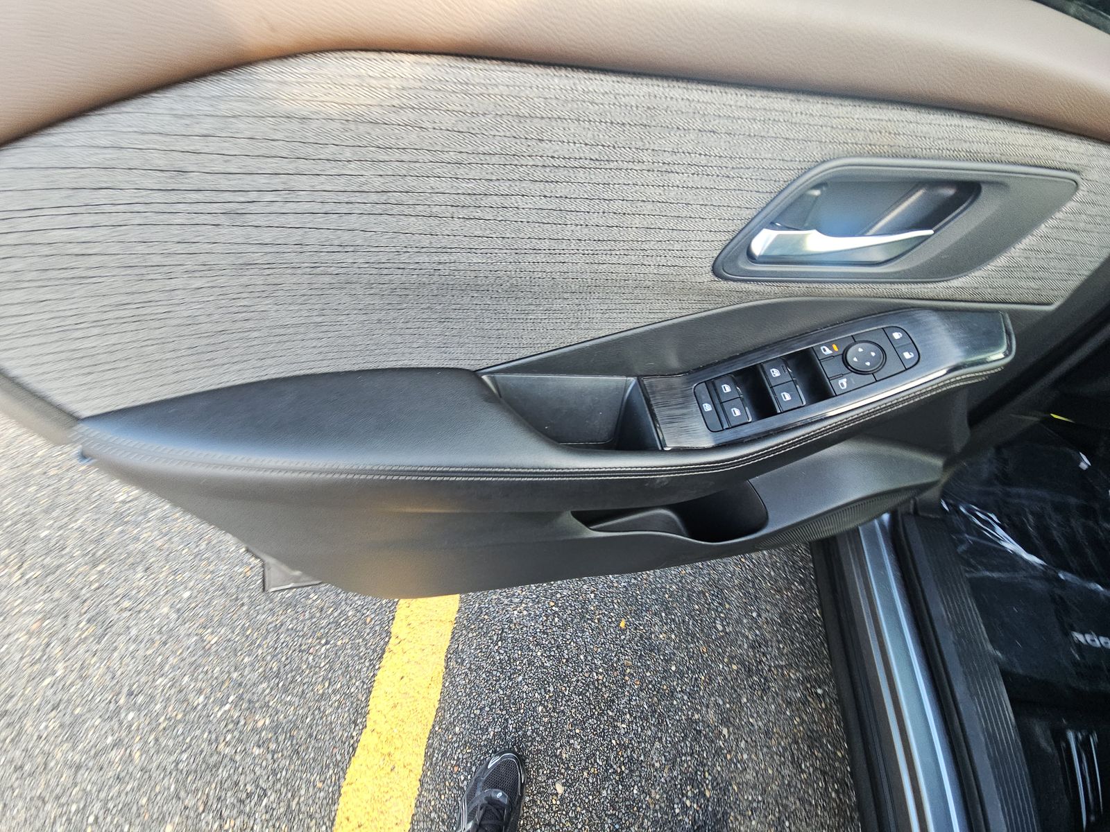 2022 Nissan Rogue SV FWD