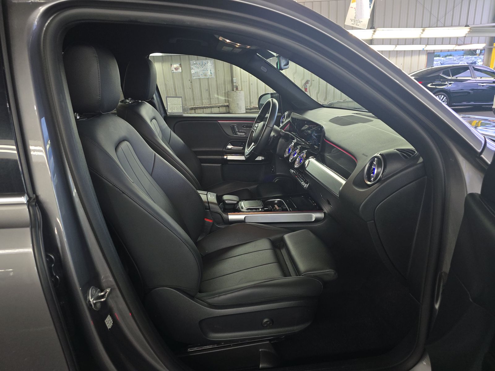 2023 Mercedes-Benz GLB GLB 250 FWD