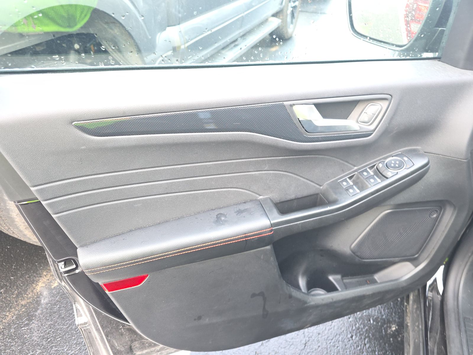 2025 Ford Escape Hybrid ST-Line Elite AWD