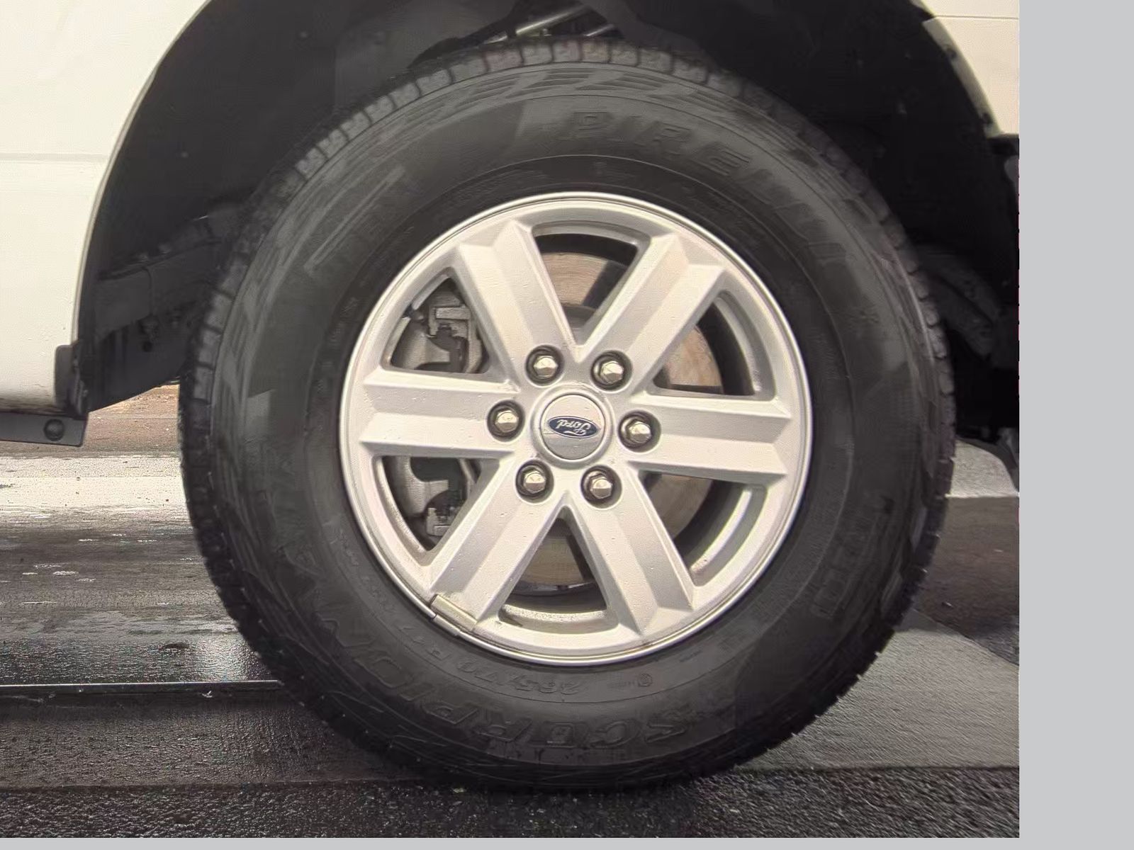 2024 Ford F-150 XL AWD