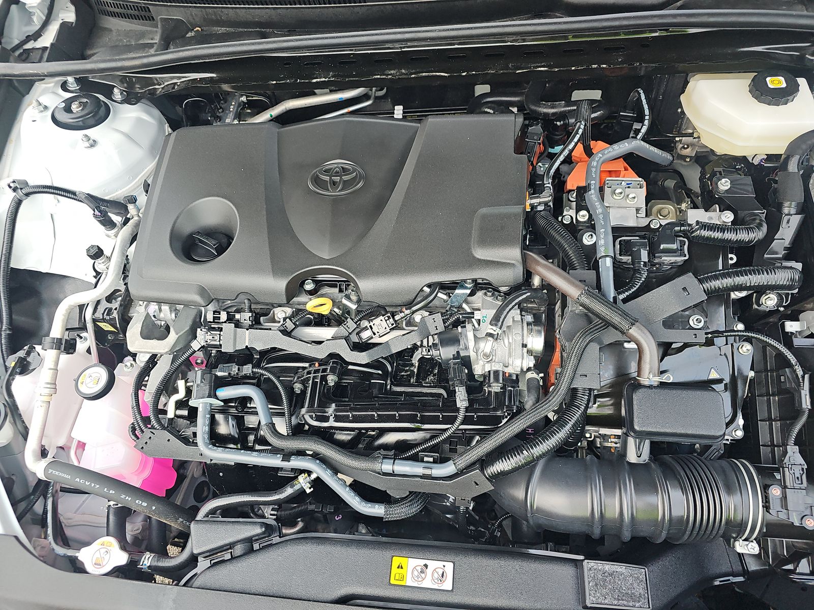 2025 Toyota Camry LE FWD