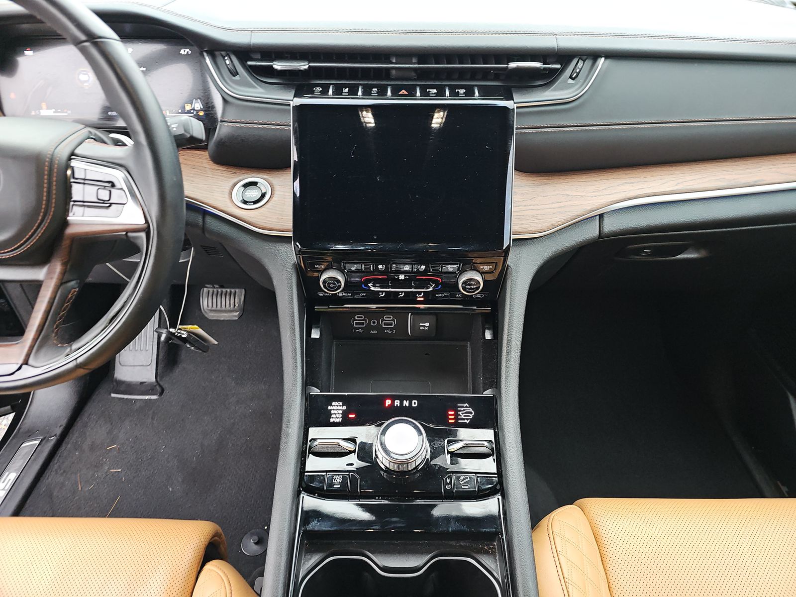 2022 Jeep Grand Cherokee Summit AWD