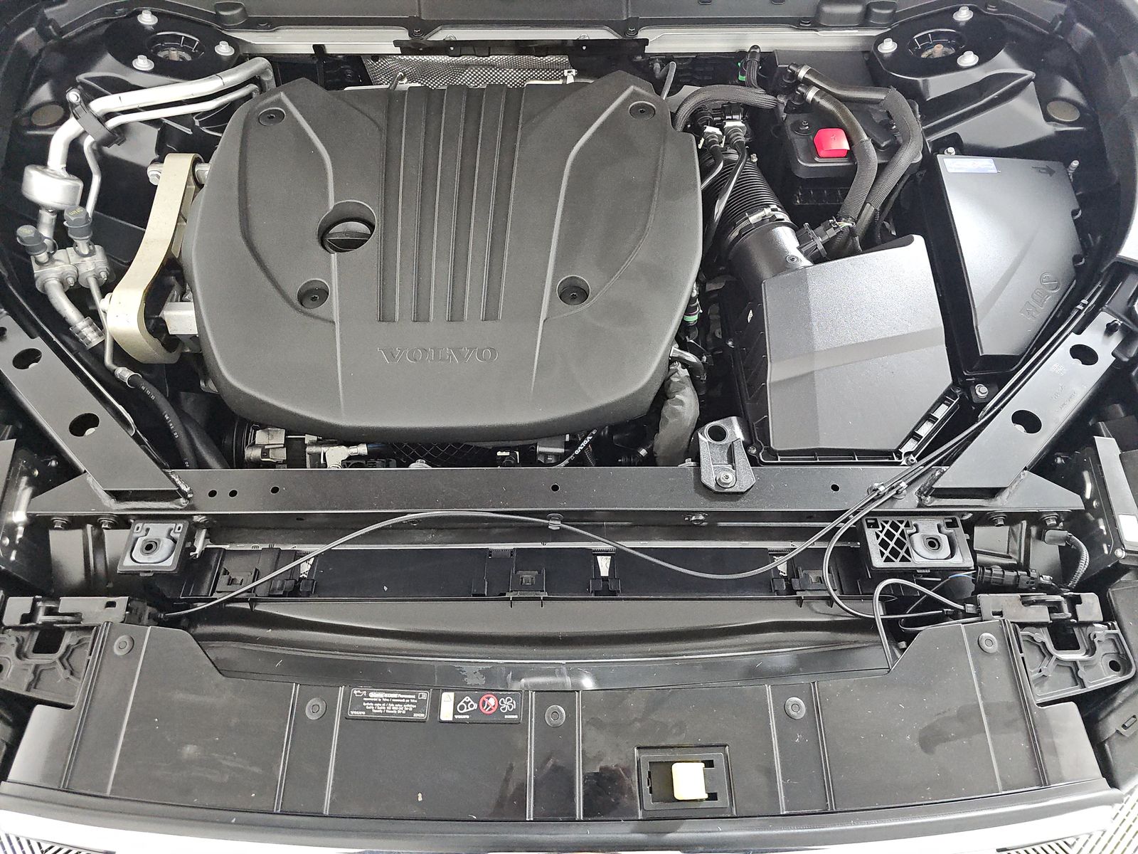 2023 Volvo XC60 B5 Plus AWD