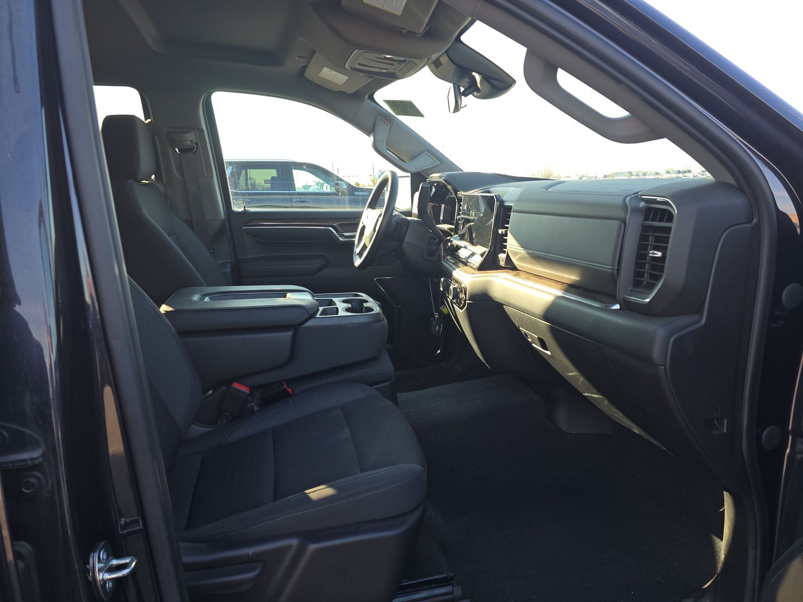 2023 Chevrolet Silverado 1500 LT AWD