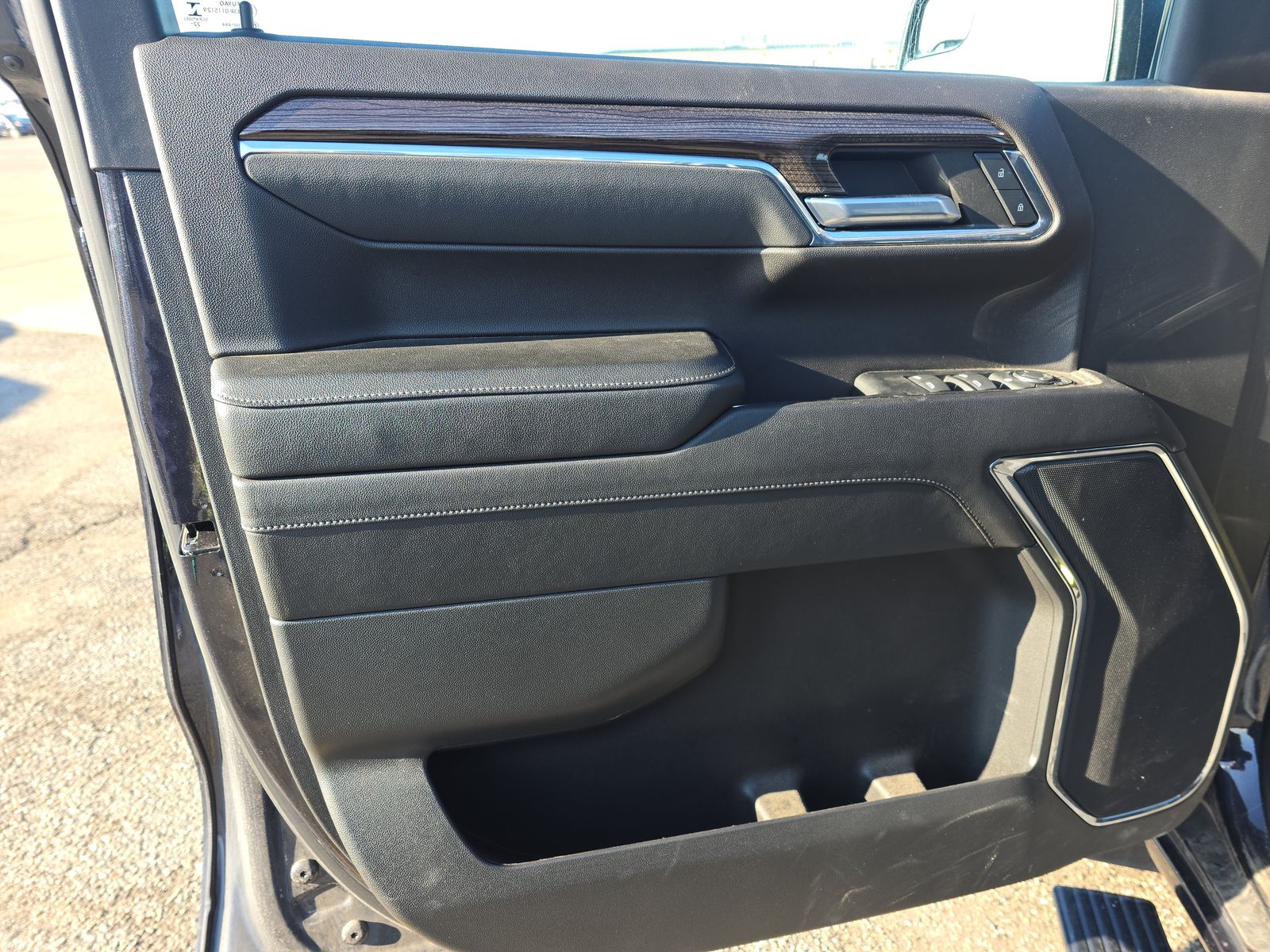 2023 Chevrolet Silverado 1500 LT AWD