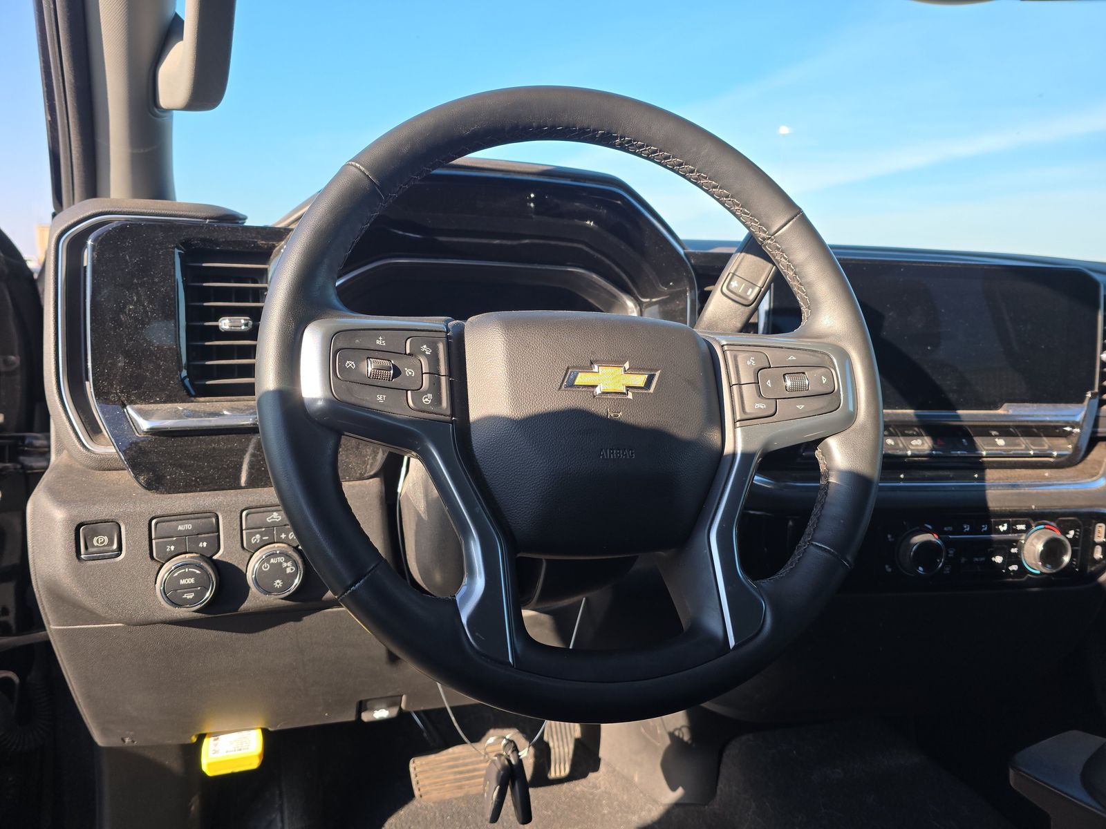 2023 Chevrolet Silverado 1500 LT AWD