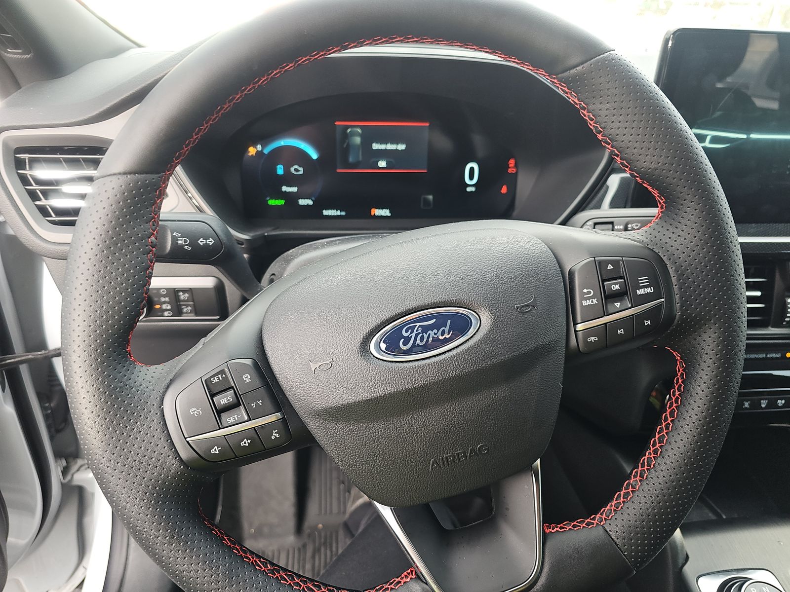 2025 Ford Escape Hybrid ST-Line Elite AWD