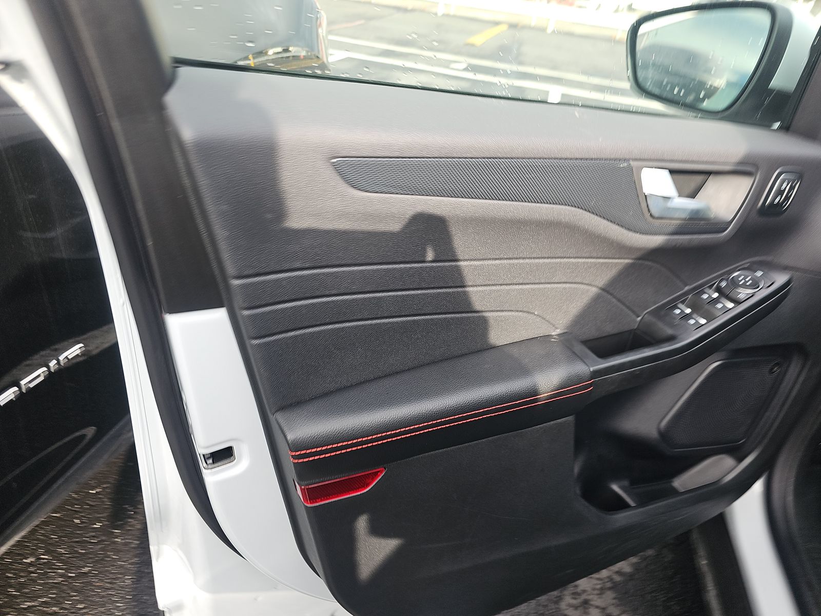 2025 Ford Escape Hybrid ST-Line Elite AWD