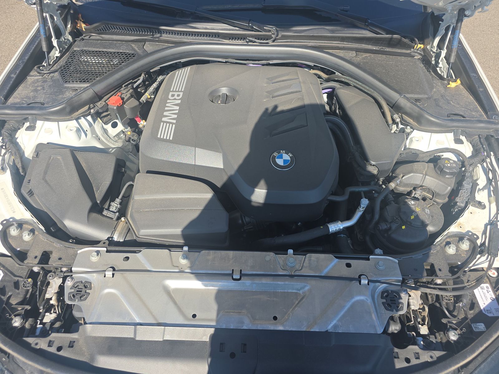 2025 BMW 3 Series 330i xDrive AWD