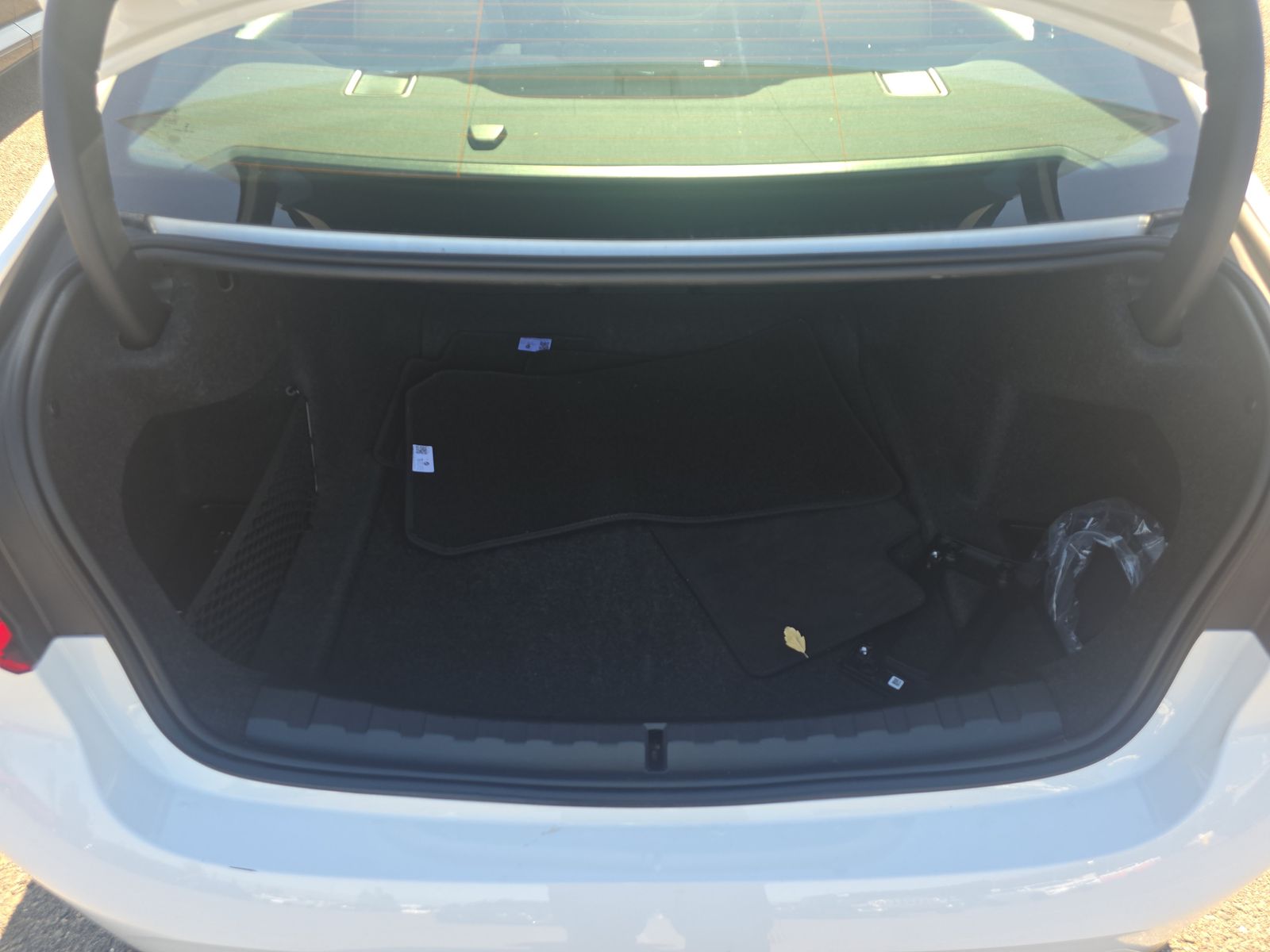 2025 BMW 3 Series 330i xDrive AWD