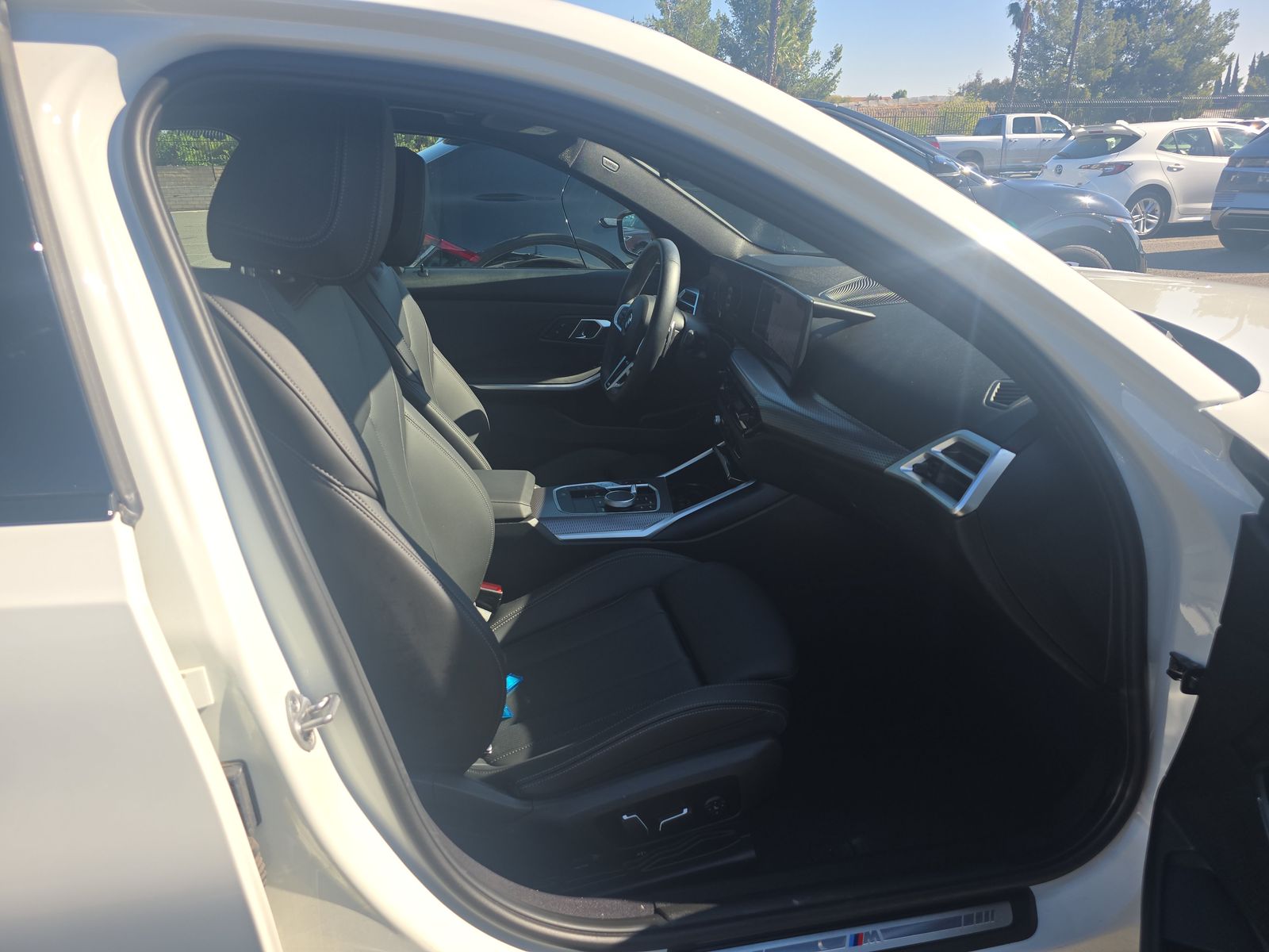 2025 BMW 3 Series 330i xDrive AWD