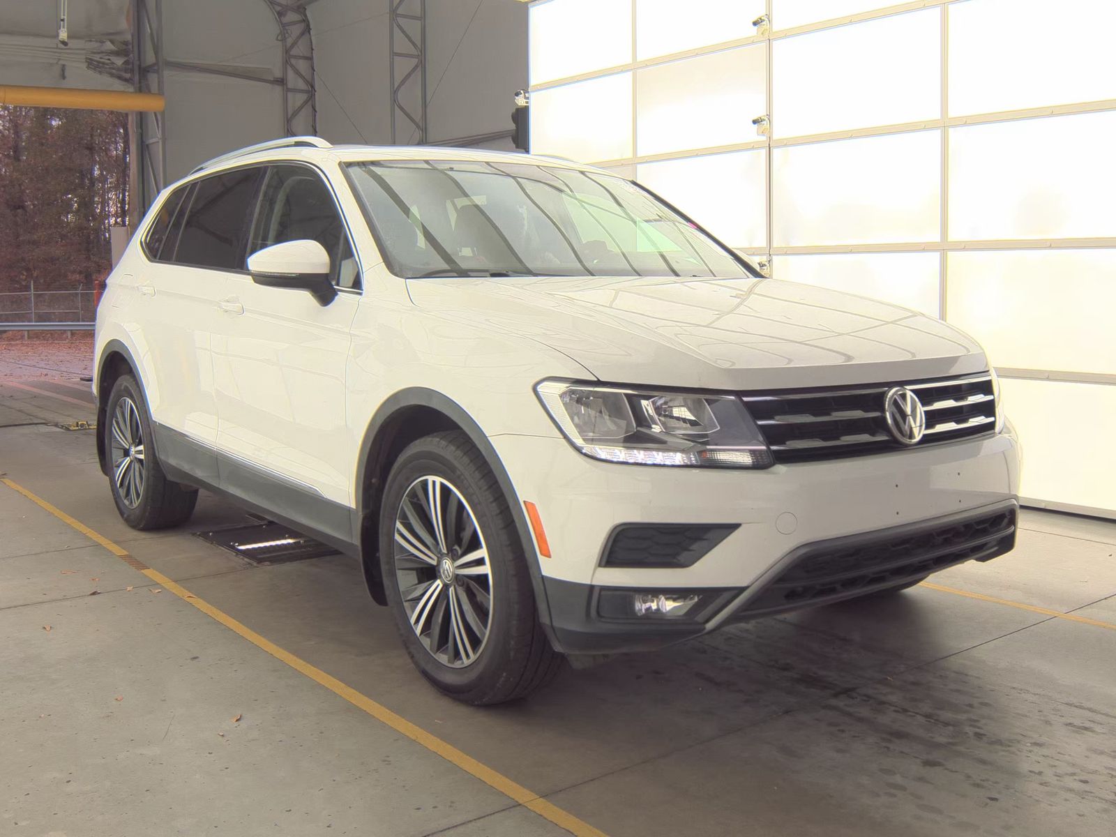 2018 Volkswagen Tiguan 2.0T SEL FWD