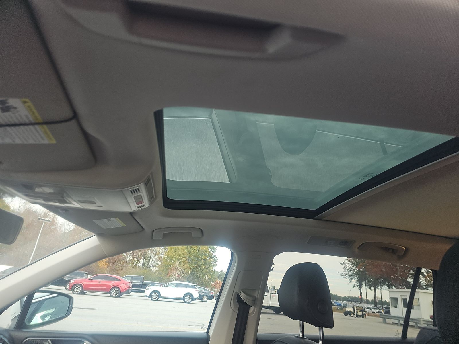 2018 Volkswagen Tiguan 2.0T SEL FWD